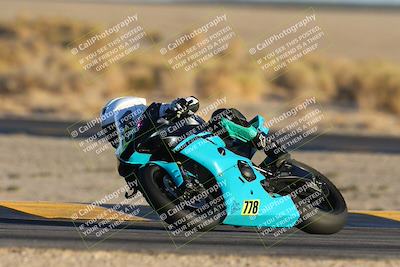 media/Nov-17-2024-CVMA (Sun) [[1fec520723]]/Race 17-Amateur Supersport Middleweight/